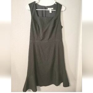 WHITE HOUSE Black Market Dress Grey Pinstripe Sleeveless Dress Size 8